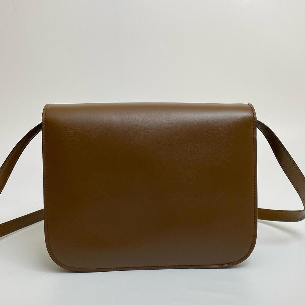 [Pre-Owned] Classic Box Gold Buckle Polished Calfskin Tofu Square Crossbody Shoulder Bag Medium - Excellent #UCVQ4E