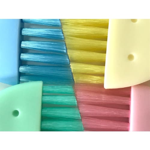 Marna Lunch Box Cleaning Brush, Pink (For Reaching Hard-to-Reach Corners of Lunch Box Lids) Small, K187P