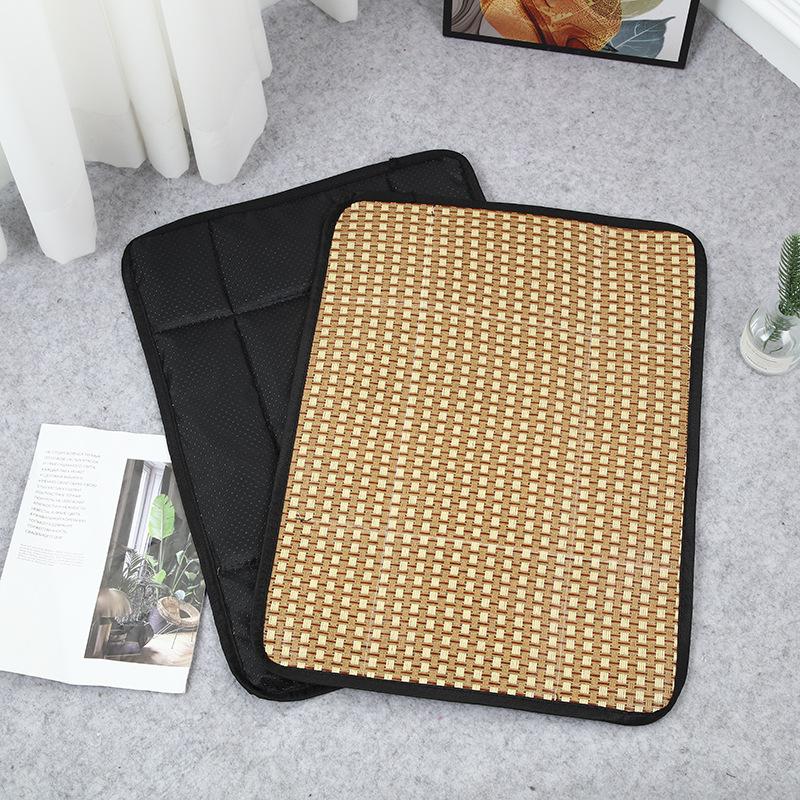 Pet Ice Mat Cool Mat Four Seasons Universal Dog Cannel Mat Summer Cat Nest Cooling Wearproof Pet Sleeping Supplies