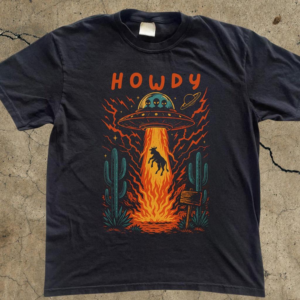 Howdy Western Cow UFO Tshirt,Vintage Cowboy Alien T-shirt,Vintage 90s Shirt,Washed Shirt,Wild West Shirt,Cowboy Gift,Retro Alien Shirt