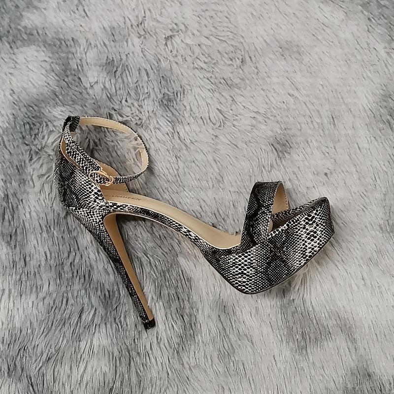 Women Sandals Sexy Open Toes 14cm Sexy Supper High Heels Patent Leather Nighclub Platform Party Red Wedding Shoes