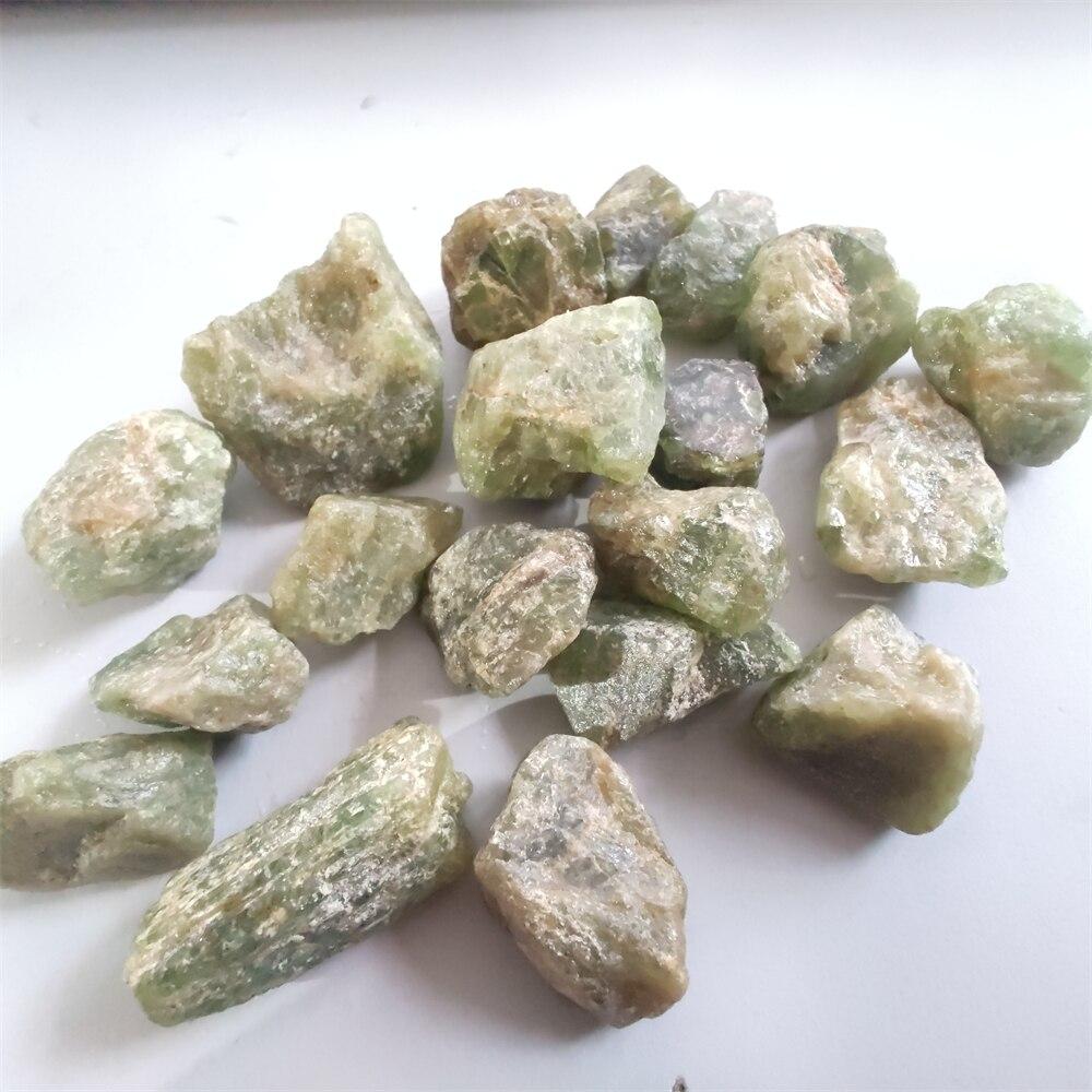 Натуральный зеленый кристалл апатита, грубый камень, необработанный драгоценный камень, минеральный образец, украшение для аквариума, дома, комнаты, фэншуй