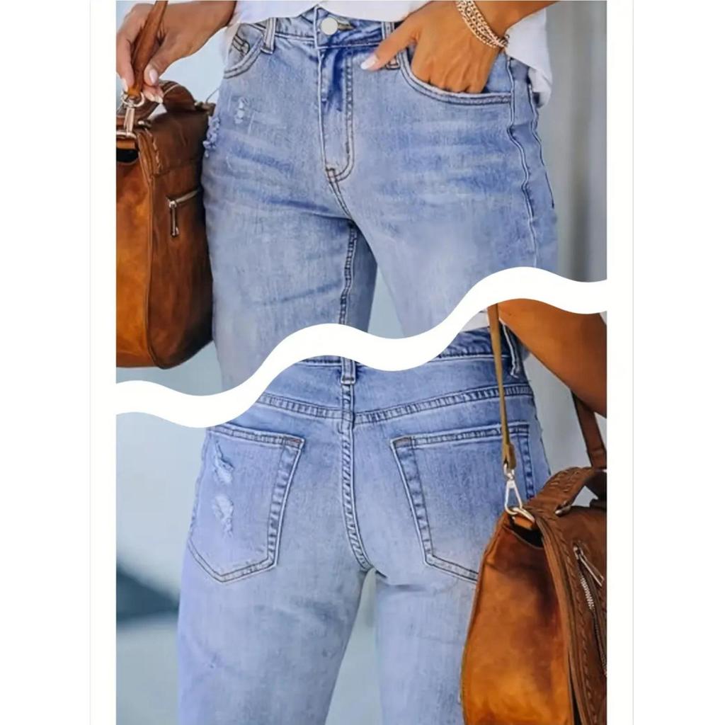 Plus Size Women's Casual Washed Blue Denim Shorts