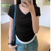 Футболка из двух частей с имитацией правого плеча, с коротким рукавом, цветная, для женщин, весна-лето, новый дизайн, плиссированная рубашка с V-образным вырезом, нерегулярный топ