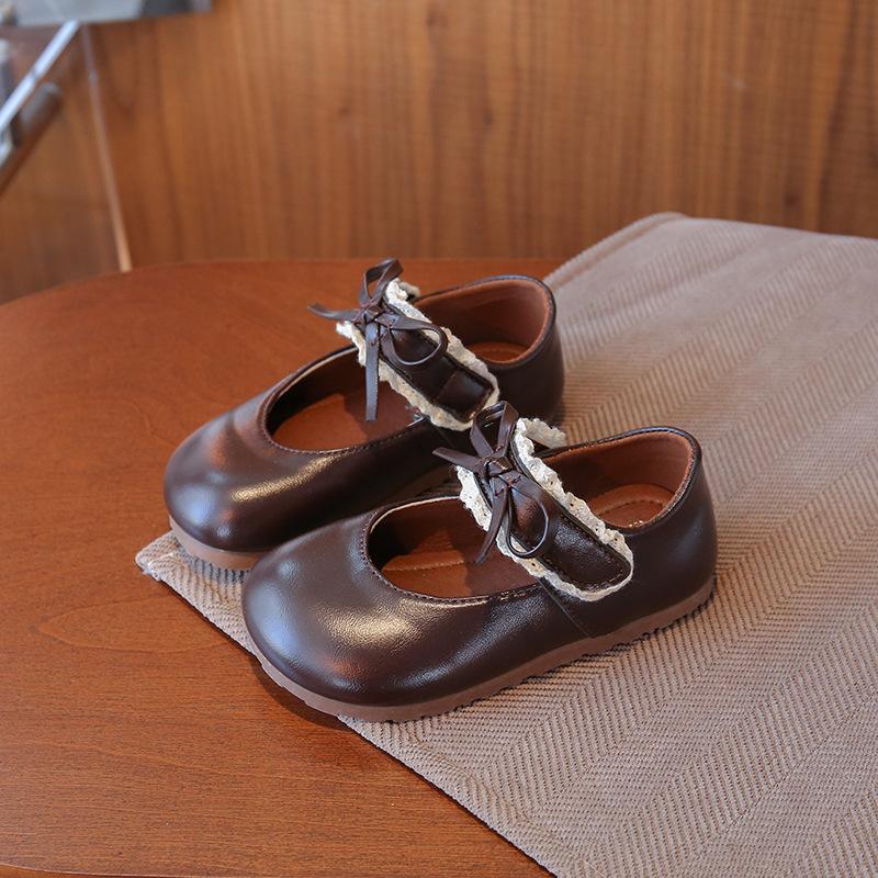 Туфли принцессы для девочек кожаные туфли 2025 новые детские туфли Мэри Джейн зарубежный стиль черные для маленькой девочки красивые детские туфли