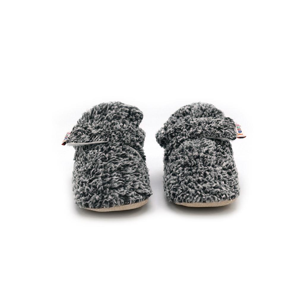 Удобный пандуф с флисовой отделкой Гибкая эргономичная мягкая подошва Специальный дизайн Органические удобные волосы