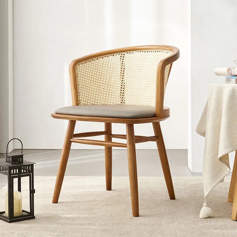 Nordic Light Luxury Vine Weaving Japanese Homestay Home Backback Armor Retro Style Quiet Wind Hotel Soft Bag Chair