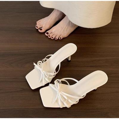 Мода Новый Стиль Популярные Удобные Низкий Каблук Квадратный Носок Сандалии Милый Бант Шелк Толстый Каблук Шлепанцы для Дам Верхняя Одежда Синие Шлепанцы