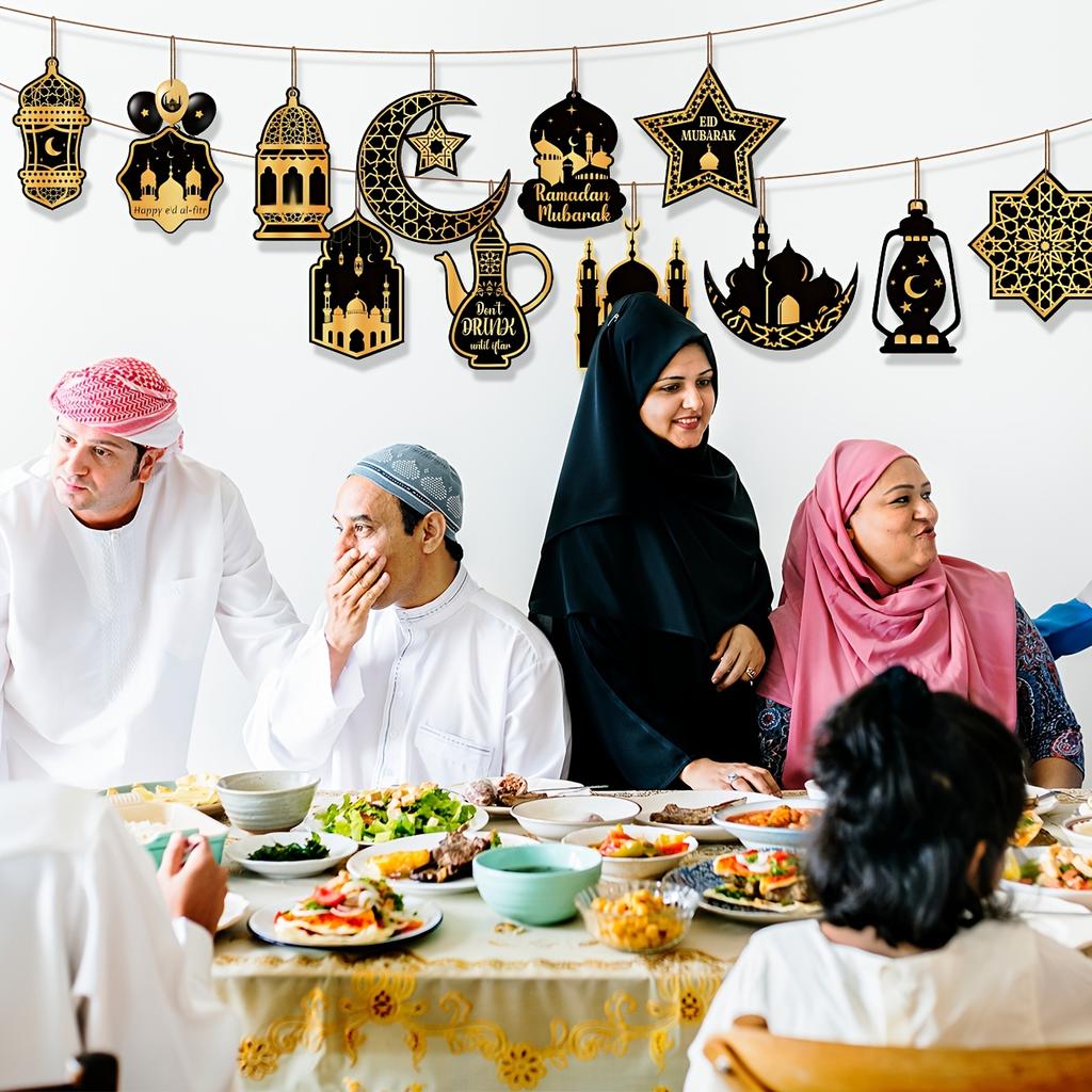 24 шт. Подвесные украшения Рамадан Ид Мубарак, Черный Золотой Звезда Луна Фонарь, Деревянный Исламский Фестивальный Декор, Украшения для дома и стен на Ид аль-Фитр