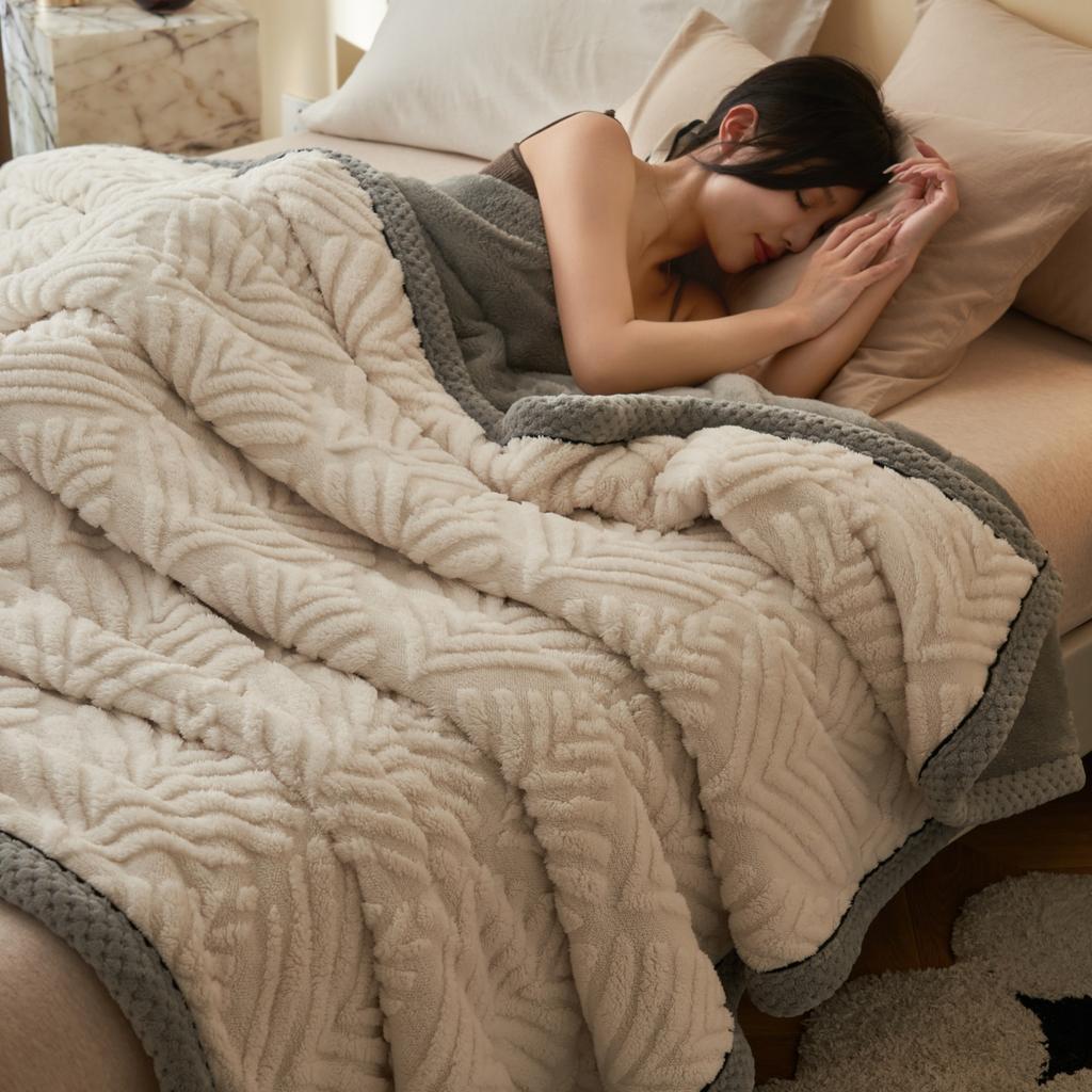 Тяжелое коралловое флисовое одеяло, двухслойное, плюшевое, теплое для осенне-зимнего периода, модное, полосатое, в клетку, из тафты, для дивана, для сна