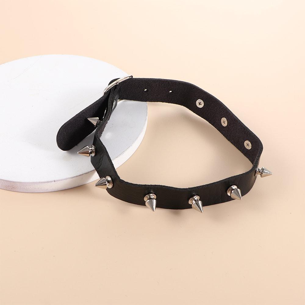 Панк-черная заклепка из цинкового сплава с металлической пряжкой на ключице из искусственной кожи с ювелирными изделиями из металлического шипа