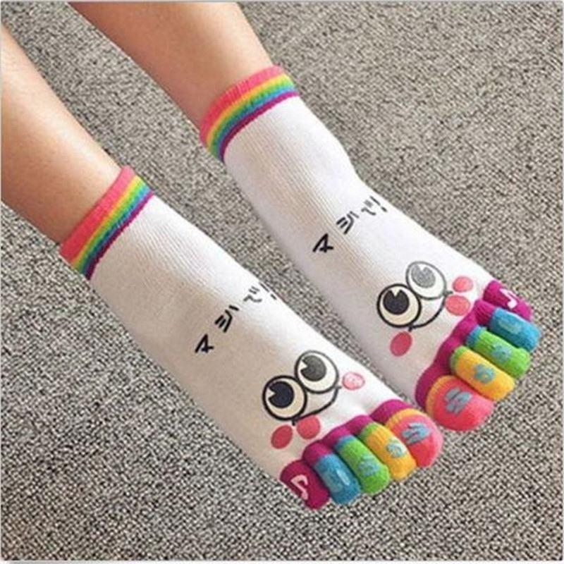 1 пара / 5 пар Мультяшные Милые Kawaii Улыбка Женские Носочки для Пальцев Повседневные 3D Арт Гольфы Новый Цвет Случайный!!