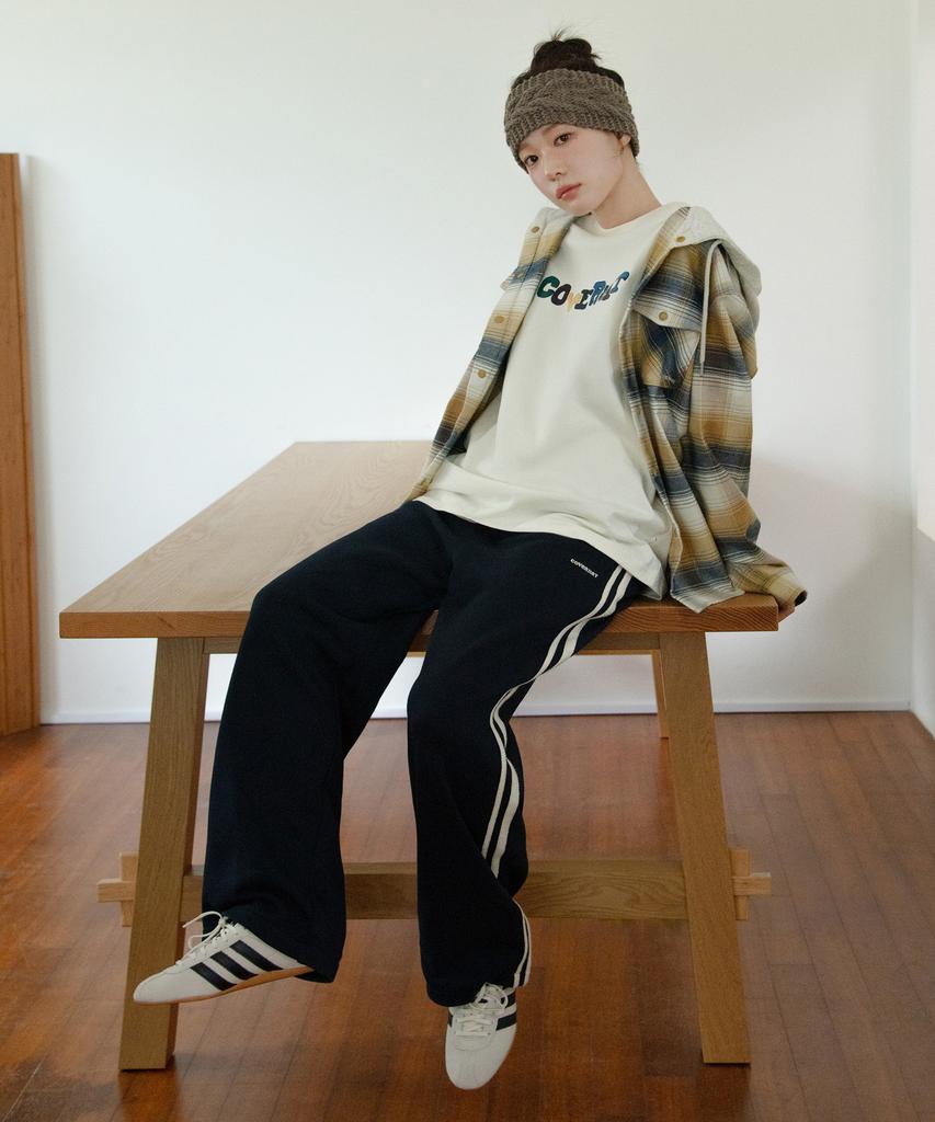 COVERNAT WOMAN Taping Straight Sweatpants Dark Navy