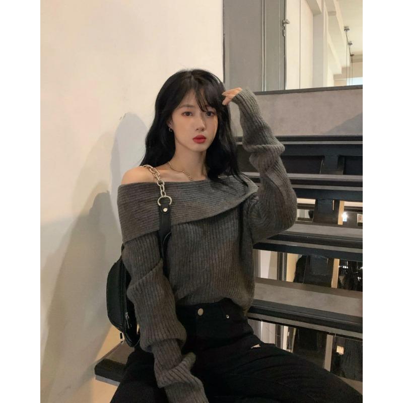 Свитер с открытыми плечами для женщин, осень-зима, модный, однотонный, с длинным рукавом, вязаный, повседневный, элегантный, шикарный, черный