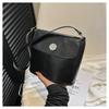 Stylish New Texture Handheld Shoulder Bag 2024 French Bag Women's Trendy Bucket Crossbody Bag