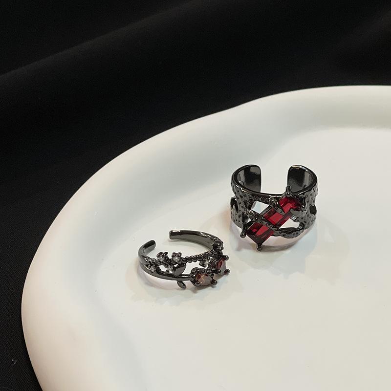 Love Rose Personality Retro High-End Flower Ring Niche Design Dark Open Index Finger Ring