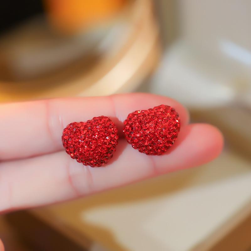 Универсальные красные серьги Love, милые и элегантные серьги-иглы из серебра 925 пробы, легкий роскошный дизайн, рождественские и новогодние серьги