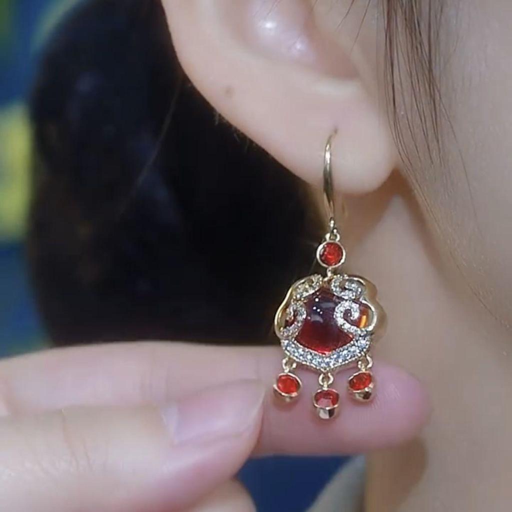 Festive Red Tassel Cloud Earrings – Women's Elegant New Year Design