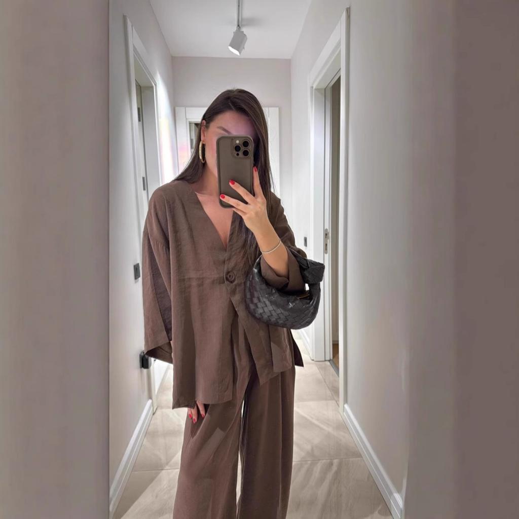 Women's Fashion Casual Suit V-neck One Button Loose Long Sleeved Top, High Waisted Trousers Two-piece Set