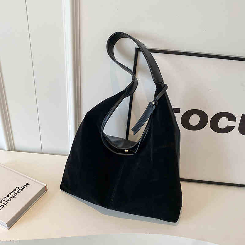 Women's Suede Shoulder Bags Autumn Winter Vintage Large Capacity Work Commuter Bags Brown Versatile Shopping Bag