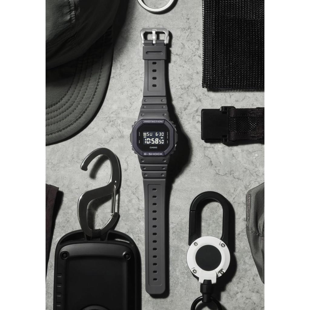 Casio Мужские часы G-Shock Серия Urban Utility DW-5610UU-8JF Серые