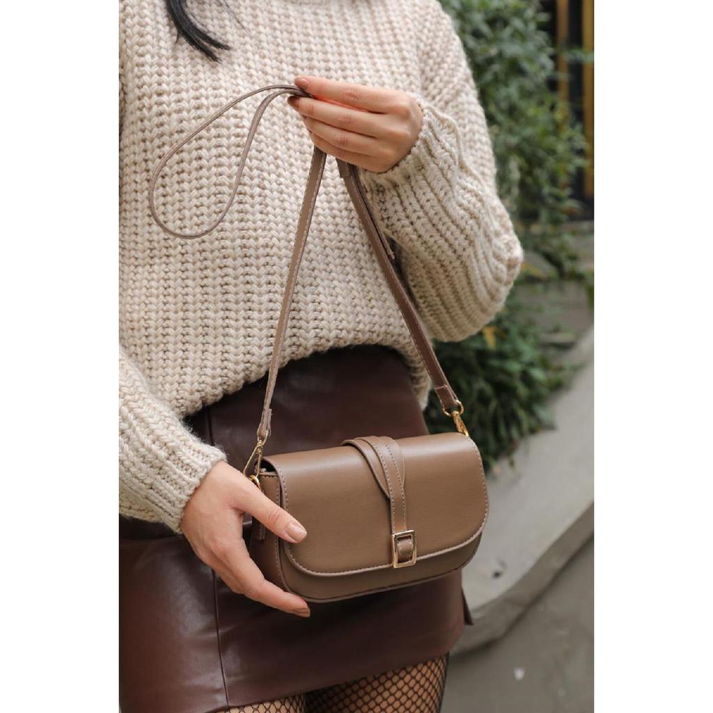 Black Women's Buckle Crossbody Bag