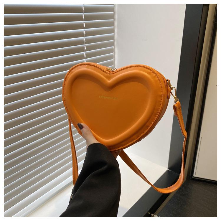 Женская сумка кроссбоди в форме сердца 2024 - Модная, милая, мини-сумка на плечо для девочек