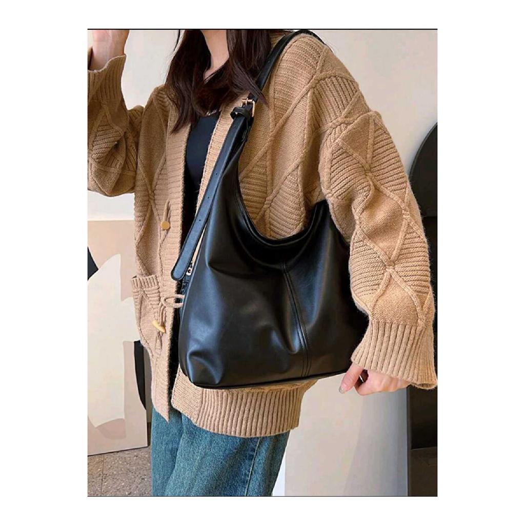 Women's Black Shoulder Bag Soft Inside And Outside Textured Quality Workmanship And Soft Faux Leather Hand Bag