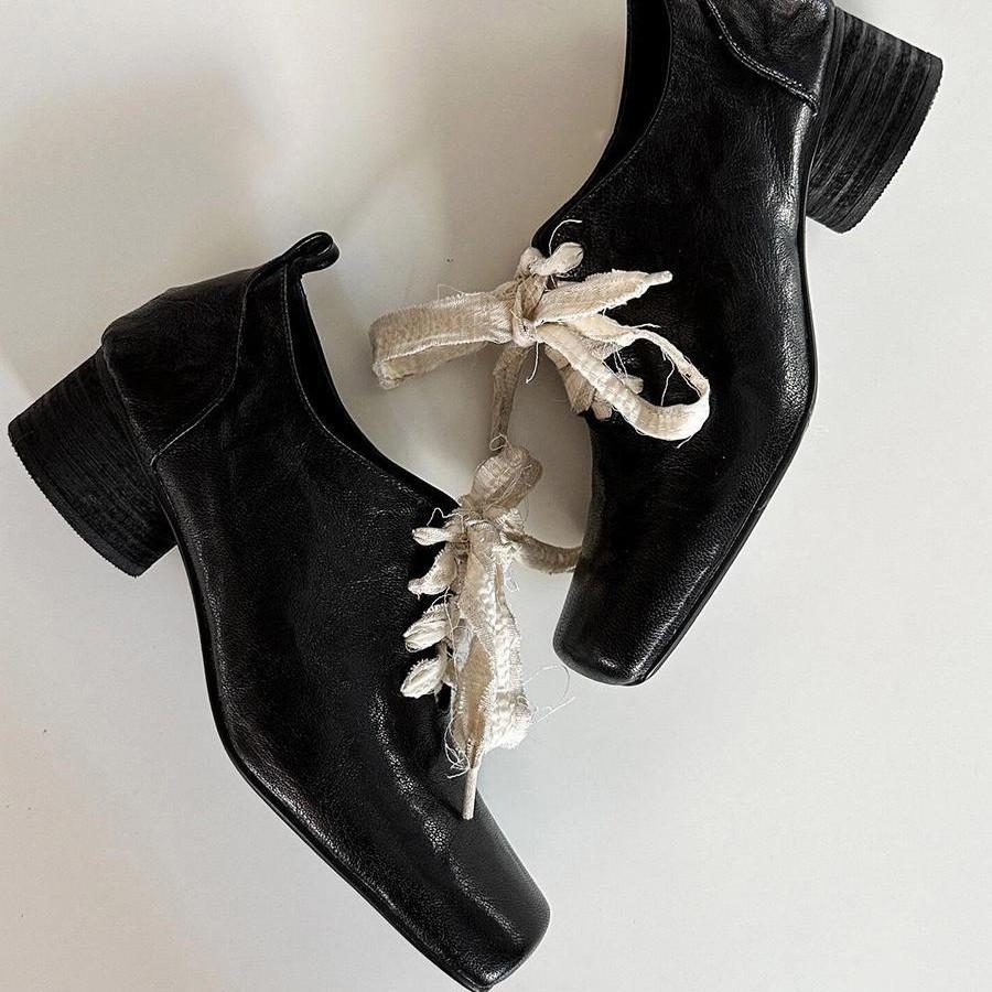 Версия из коровьей кожи~ ретро литературные туфли-лодочки с квадратным носком на толстом каблуке, на шнуровке спереди, уличные, темпераментные кожаные туфли-лодочки для женщин