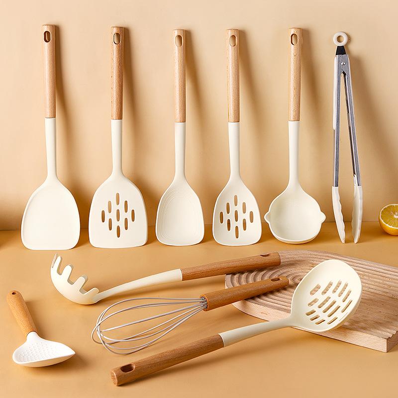 Food Grade Silicone Kitchen Utensils Set Beech Wood Handle Heat Resistant Non-Stick Cookware Spatula Spoon Whisk Tongs