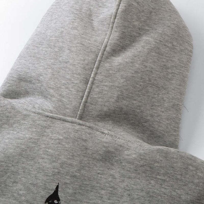 Европейская и американская осень и зима однотонная повседневная личность граффити принт плюшевая шляпа поля тренд женская мода толстовка с капюшоном