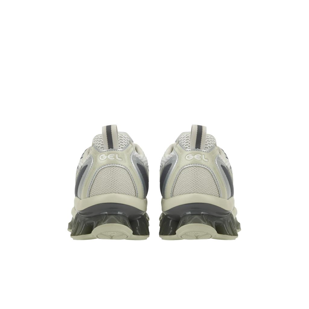 Asics Кроссовки мужские Gel Quantum Kinetic White Light Dust серебристые 1203A270-101