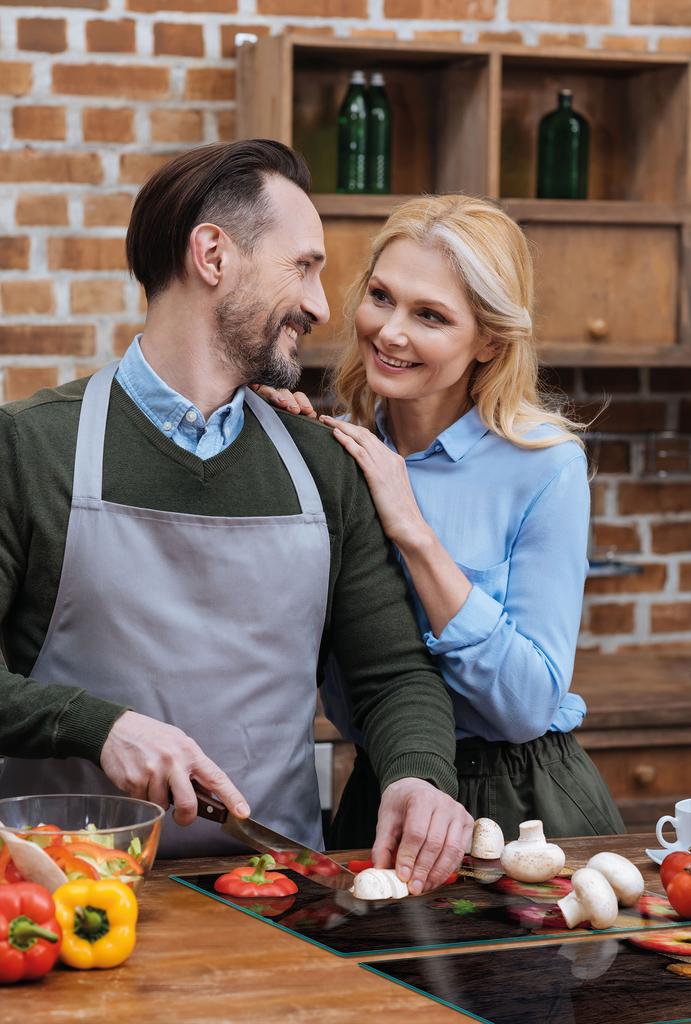 SZKLANA PŁYTA OCHRONNA NA KUCHENKĘ 75x52 JABŁKA