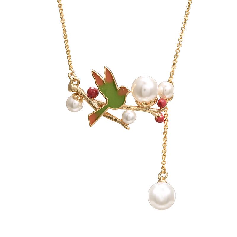 Элегантное жемчужное колье с кисточкой, эмаль cloisonне, птица и ягоды
