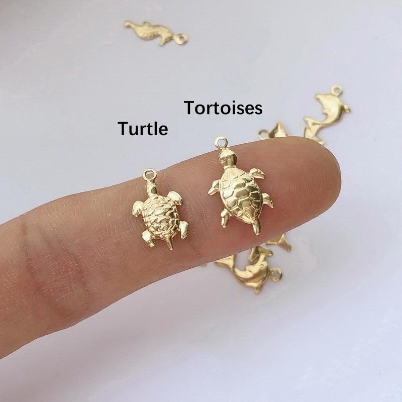 Tiny Gold Filled Turtle Necklace Charms for Jewelry Women DIY Party Wedding Use