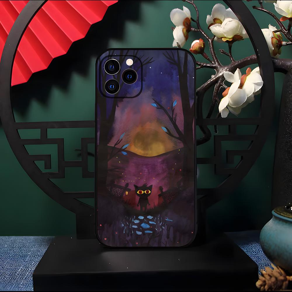 Game Night In The Woods Phone Case For IPhone 17 Pro Max 16 15 14 Pro Max 13 11 X Xs Xr 8 7Plus Silicone Cover