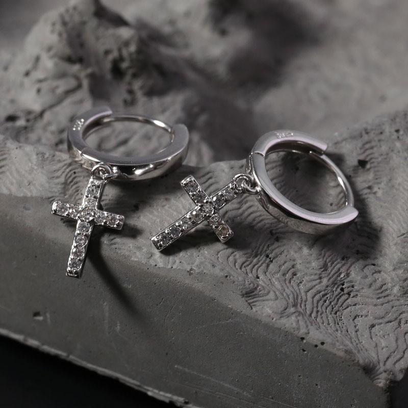 Серьги-кресты для женщин, летние, индивидуальный дизайн, гвозди для ушей, ниша, темперамент, высококачественные украшения для ушей Ins