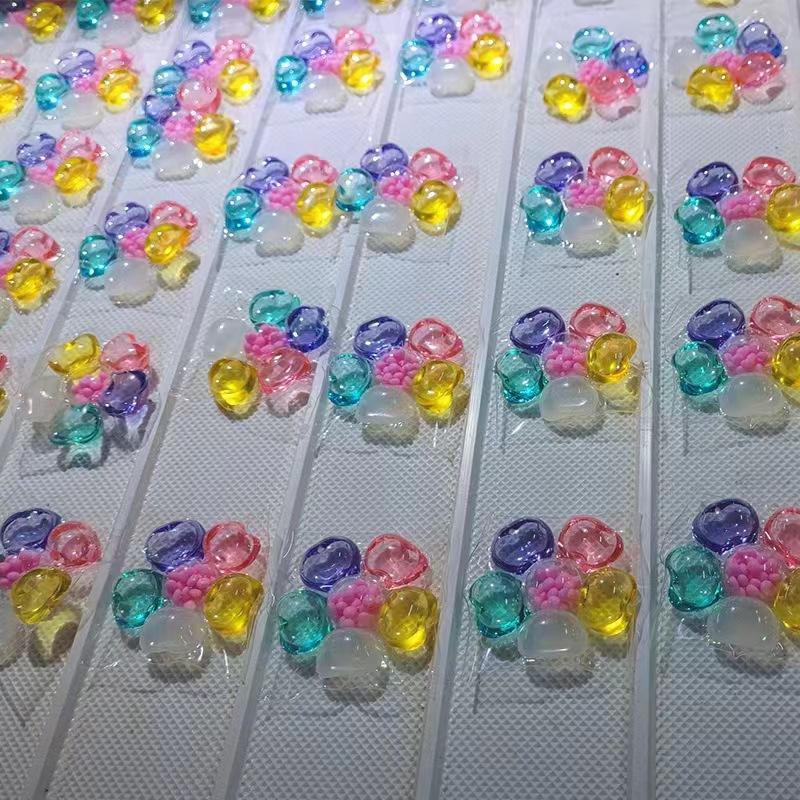 Полумесяц трехкамерный Стиральные шарики три в одном Стиральные шарики обеззараживание,ароматизация