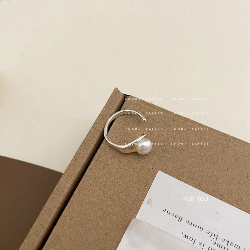 Регулируемое высококачественное кольцо с пресноводным жемчугом и серебряными бусинами