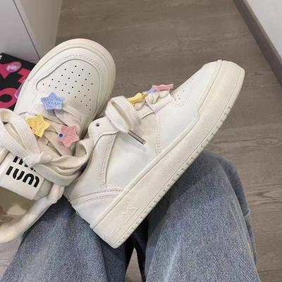 Туфли на платформе для женщин, удобные для ног, увеличенная платформа, студенческие для通勤, бежевые