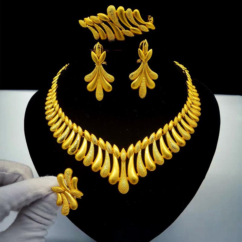 Dubai Jewelry 24k Gold Plated Bridal Jewelry Set Necklace Earrings Middle East Dubai Gold Wedding Jewelry Four-piece Set 2026