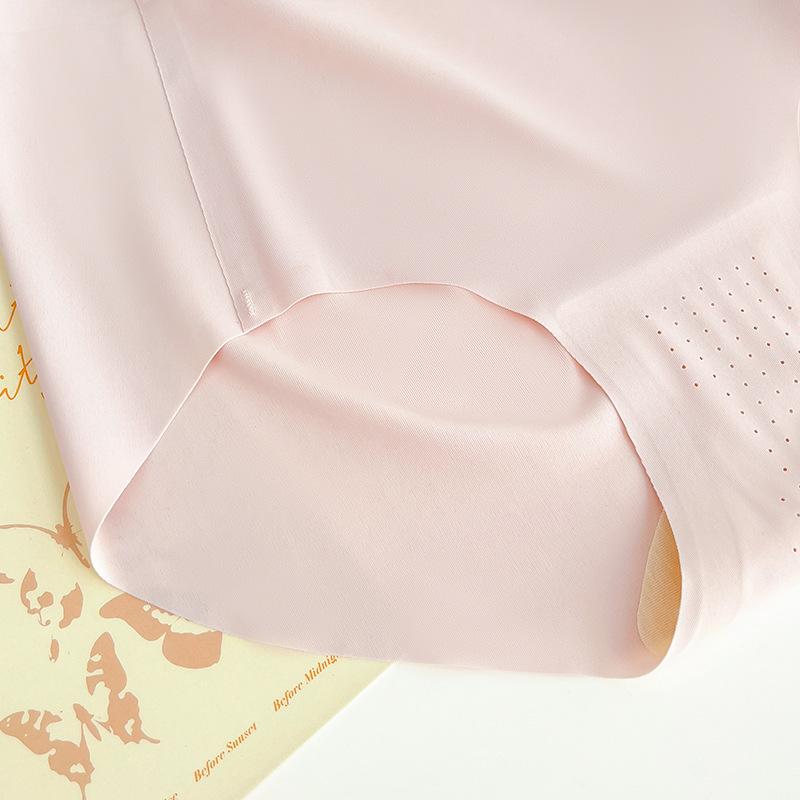 Однотонные трусики из ледяного шелка, бесшовное нижнее белье для женщин, удобные дышащие трусы