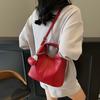 Retro Niche Handbag Bag Women's Summer New 2025 Commuter Large Capacity Shoulder Messenger Bag Casual Bucket Bag