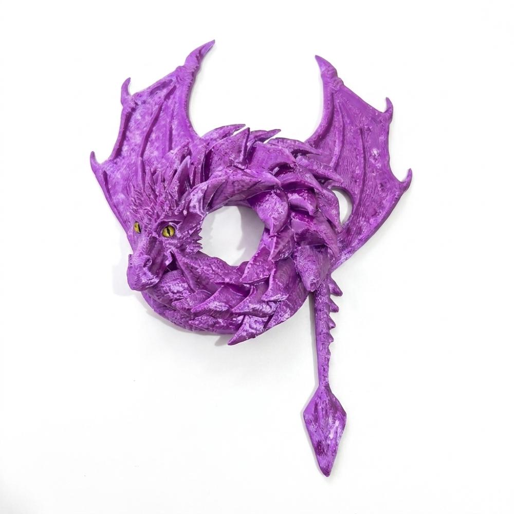 Gothic Fantasy Dragon Wreath Ornament Dark Style Dark Flying Dragon Sculpture  Bedroom