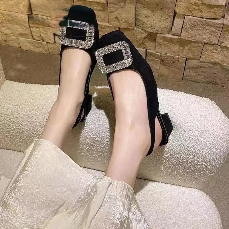 Fashion Luxury Crystal Mid Heels Women Sandals Party Shoes Summer New Chunky Slingback Slippers Designer Sexy High Heel Pumps