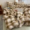Зимний Новогодний Клетчатый Полосатый Двойной Цветок Облако Капок Четырехкомпонентный Комплект Пуговица Комплект Постельного Белья для Общежития