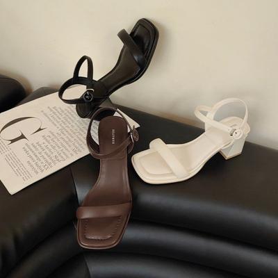 2024 Летние узкие женские сандалии на низком квадратном каблуке, элегантные женские сандалии для вечернего платья, повседневные шлепанцы для отдыха на природе