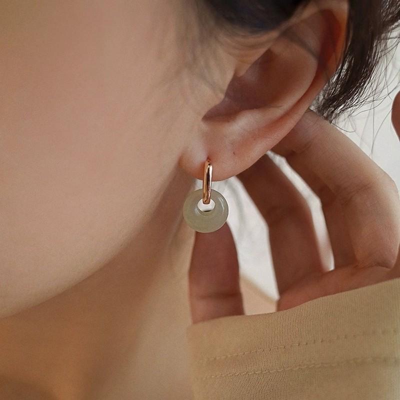 Элегантные серьги в китайском стиле с имитацией нефрита Хэтянь в виде пряжки мира для женщин - Пара круглых серег