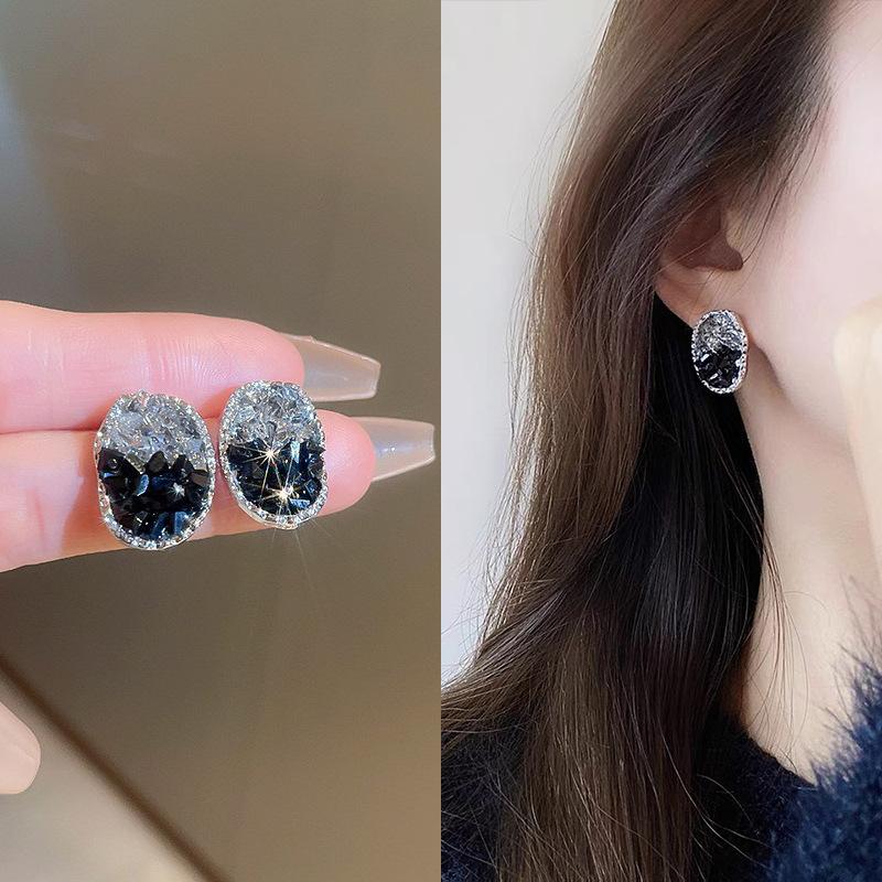 Silver needle pearl zircon earrings women's Korean ins mini stud earrings niche fashion temperament Mori earrings