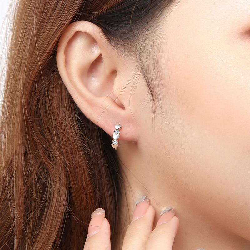 Dainty Small Hearts Women Hoop Earring Versatile Low-key Girl Daily Accessories Love Jewelry Valentine's Day Gift Earring